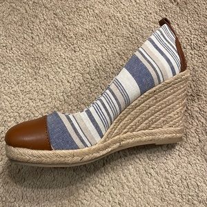 Bass Wedges